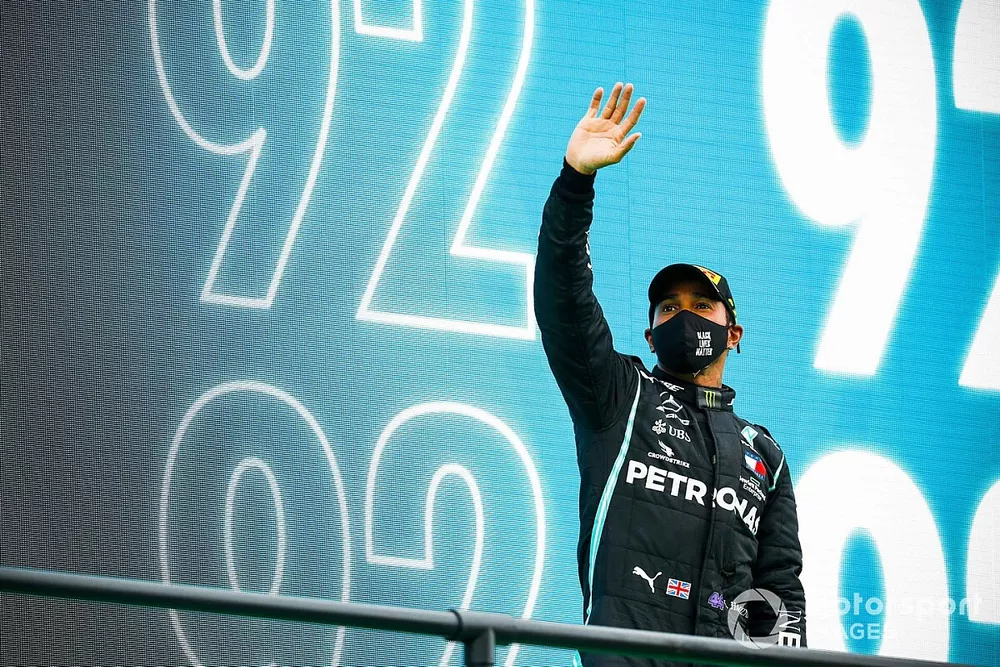 Podium: Lewis Hamilton, Mercedes-AMG F1