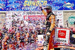 Truex rządzi na Sonoma Raceway
