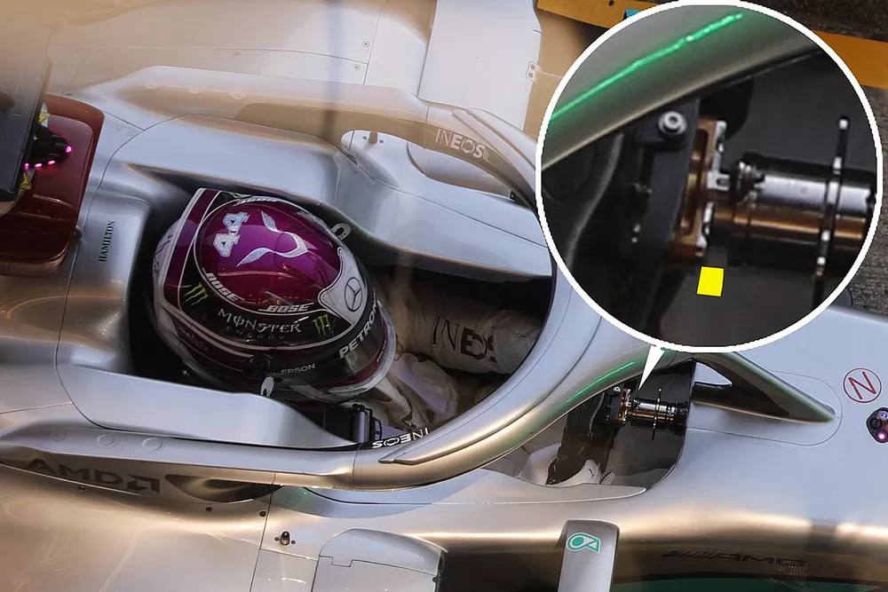 Lewis Hamilton, Mercedes F1 W11, steering wheel detail