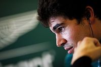 F1: Lance Stroll cai de bicicleta em treino e perderá pré-temporada