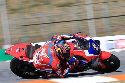 "Bin nicht so weit weg": Stefan Bradl zeigt in Brünn auf