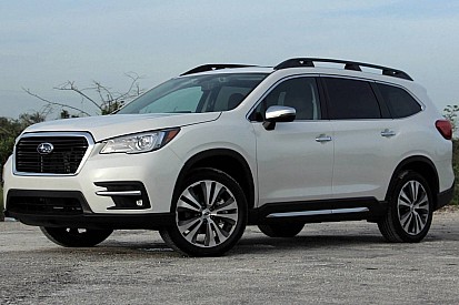 239 кросоверів Subaru Ascent відкликані через дефект