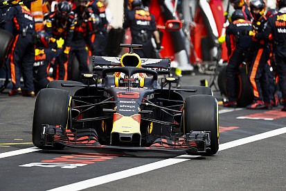 Fotókon: így esett szét Ricciardo első szárnya a Francia Nagydíjon
