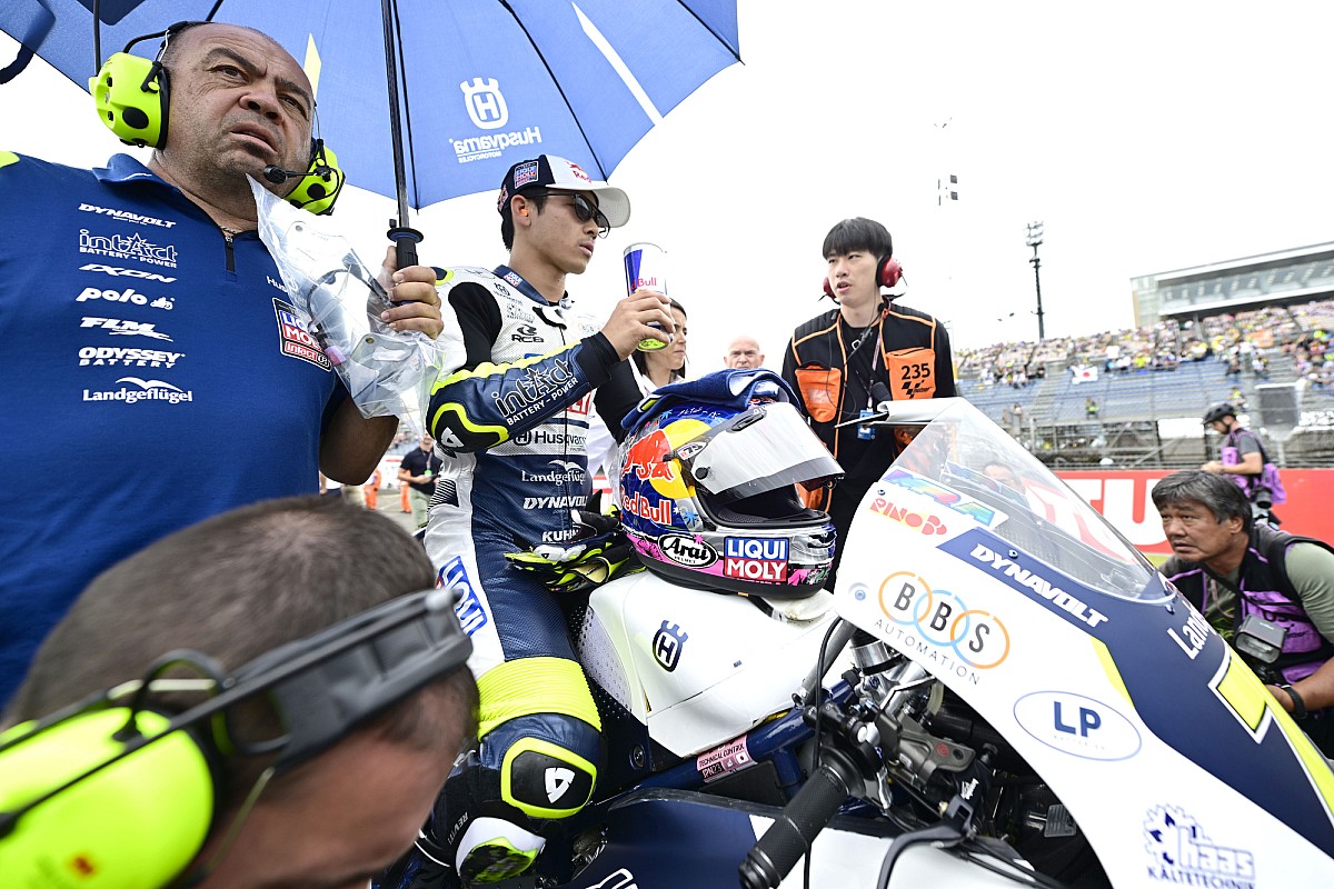 佐々木歩夢★ Tシャツ キャップ MotoGP AyumuSasaki 佐々木歩夢、エスカレーターでMoto2昇格は「あまり選択肢に