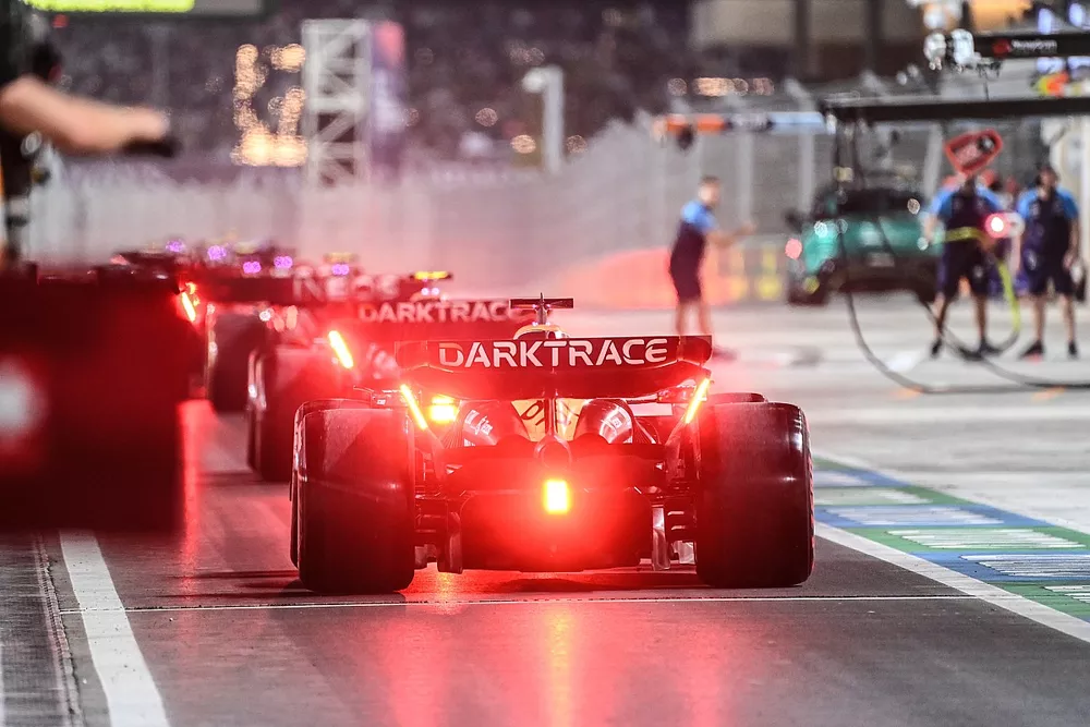 Oscar Piastri, McLaren MCL60, in the pit lane