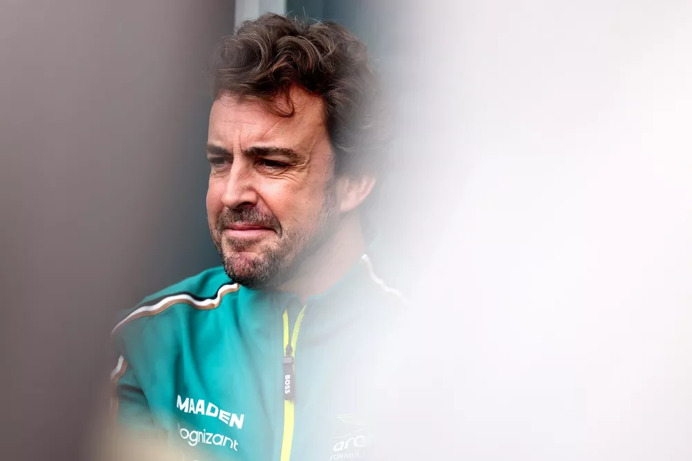 Fernando Alonso, Aston Martin Racing