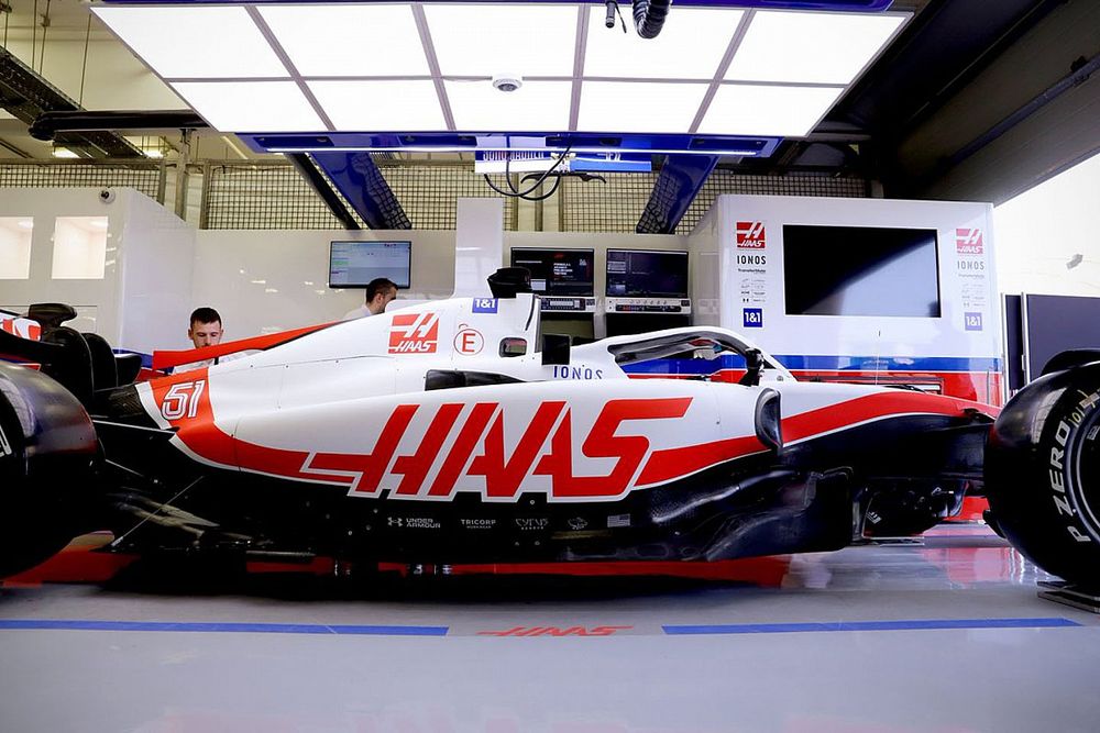 Zmienione barwy Haas F1