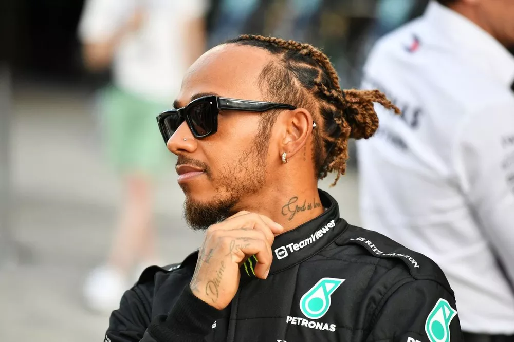 不惑”間近のハミルトン、F1キャリア継続を迷ったと認める。「今は勝て