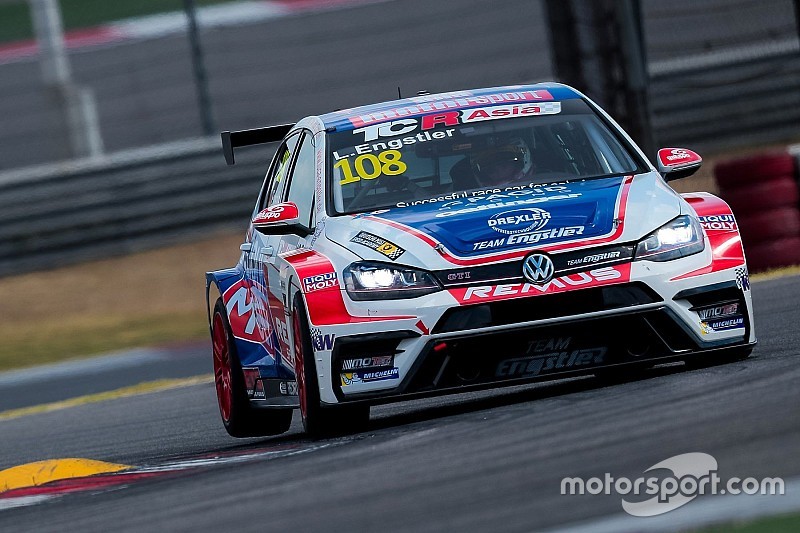 Luca Engstler vince le due gare di Shanghai ed è Campione 2018 in TCR Asia Series