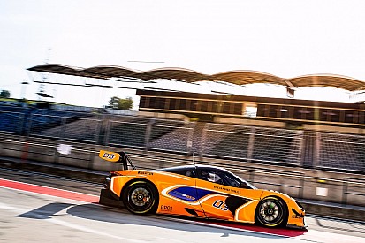 Вице-чемпион Supercars опробует новую машину McLaren GT3 в ее первой гонке