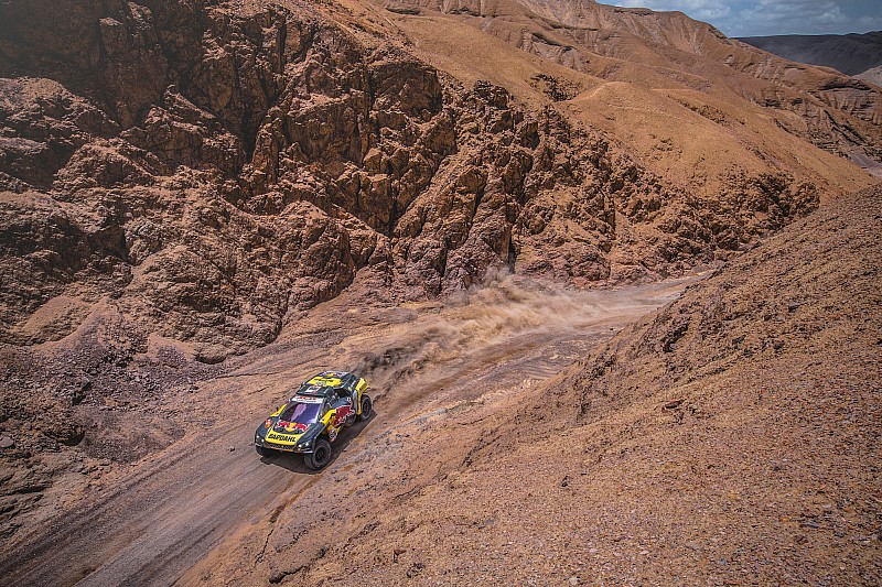Dakar 2019, Stage 6: Loeb wins, Peterhansel struggles