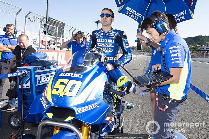 À Motegi, Guintoli