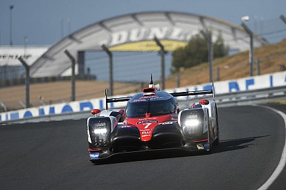 Toyota на три секунды опередила Porsche на тестах в Ле-Мане