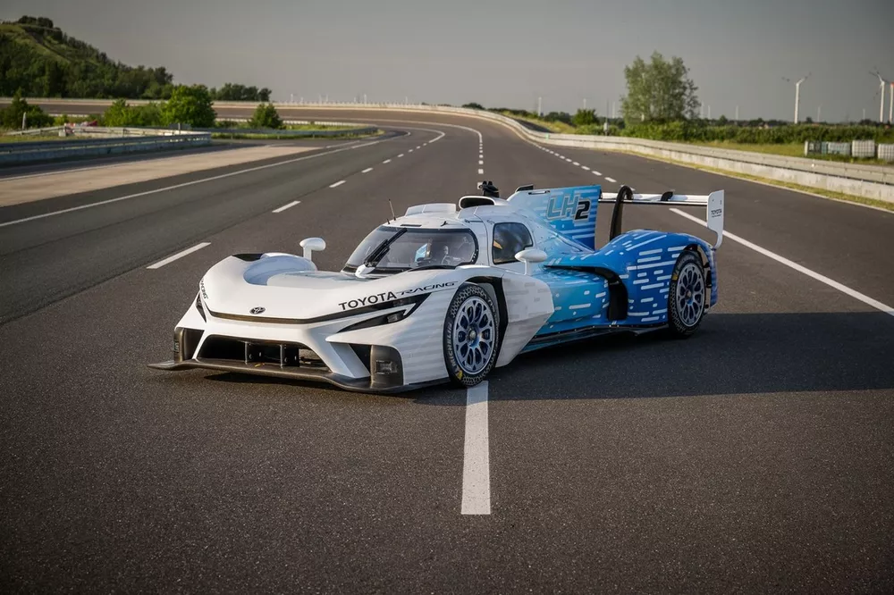 Toyota TR LH2