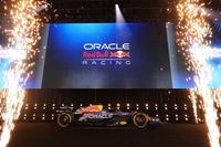 A qu&eacute; hora se present&oacute; el Red Bull de P&eacute;rez y Verstappen