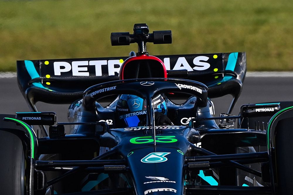 George Russell, Mercedes W14 
