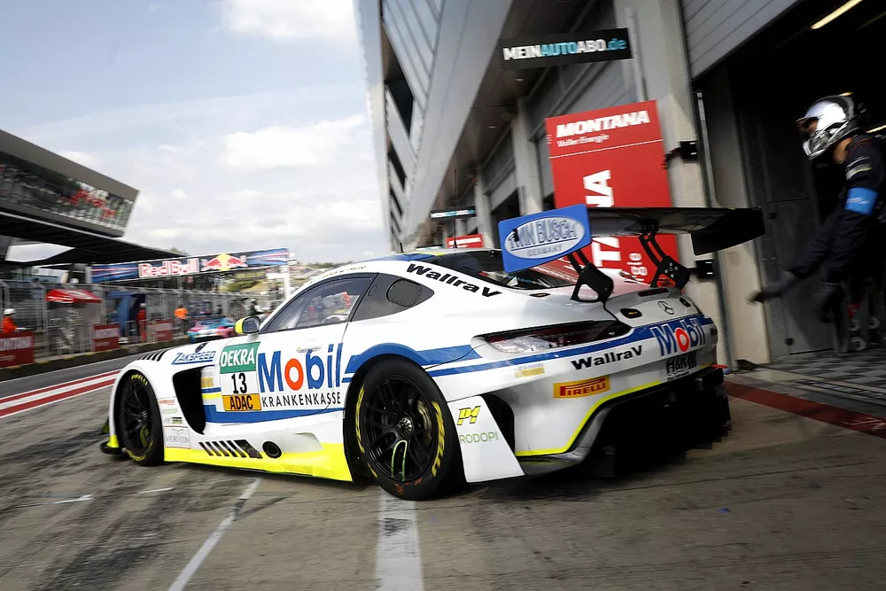 #13 Team Zakspeed Mobil Krankenkasse Racing Mercedes-AMG GT3 Evo: Jules Gounon, Igor Walilko