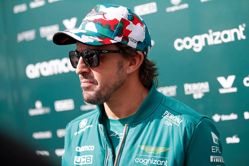Fernando Alonso, Aston Martin F1 Team 