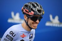 Alex M&aacute;rquez: "Volv&iacute; a ver la carrera y volv&iacute; a llorar, en el sof&aacute; de casa, a solas"