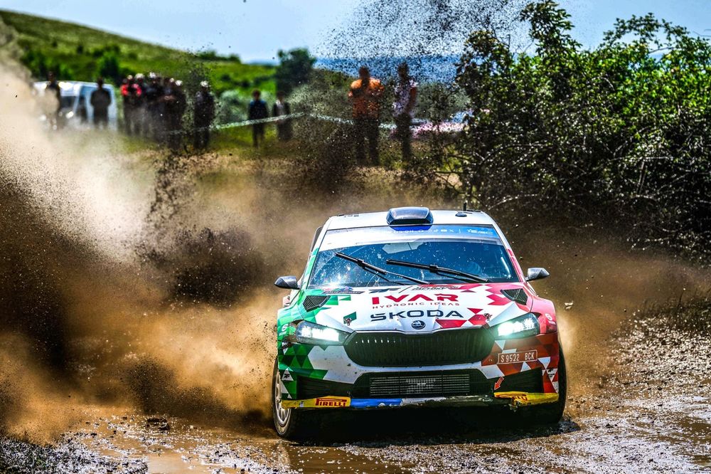 Andrea Mabellini,Virginia Lenzi, Skoda Fabia RS Rally2