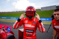 M&aacute;rquez lanza una edici&oacute;n limitada muy especial del casco conmemorativo del t&iacute;tulo 2025