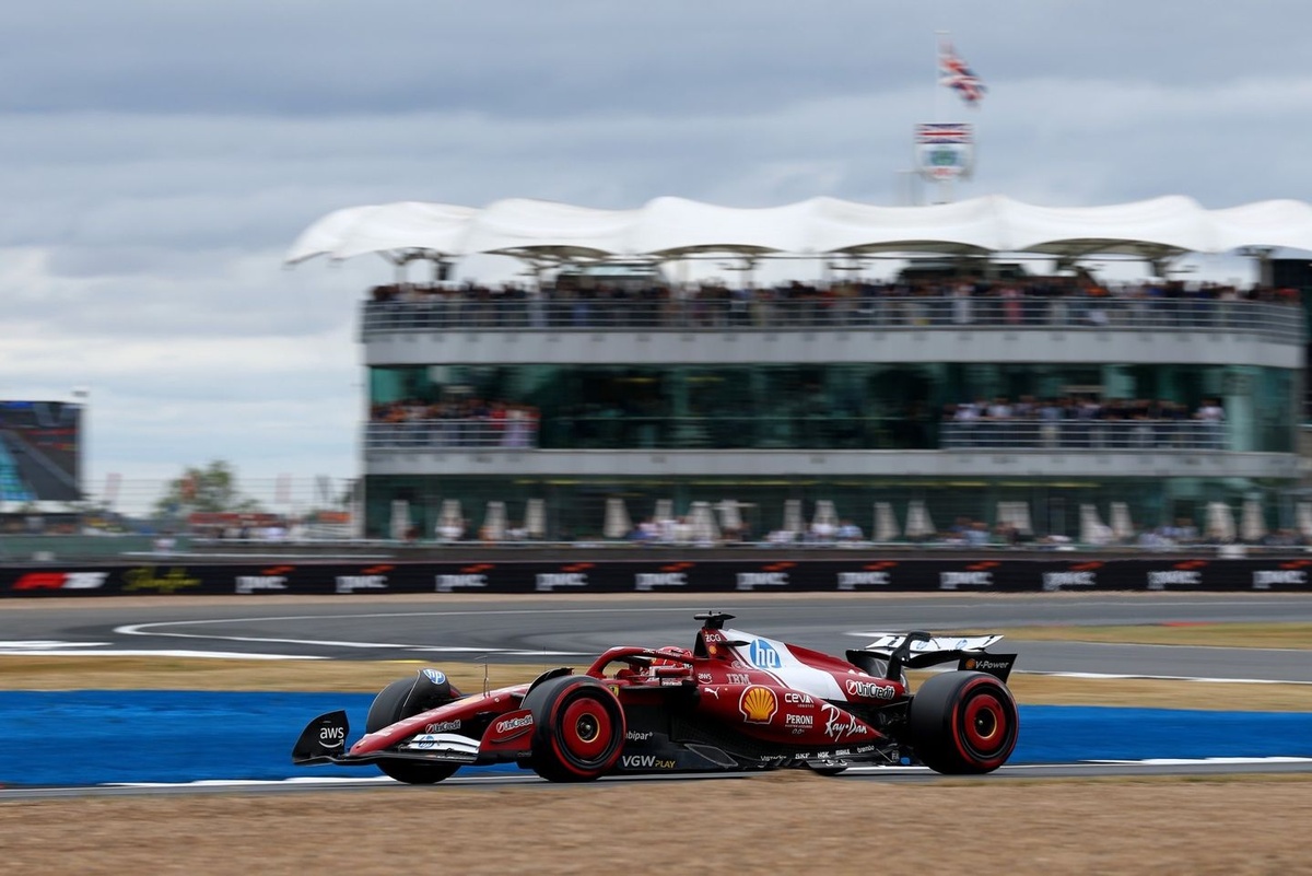 F1: Leclerc lidera o TL3 para o GP da Grã-Bretanha; Bortoleto erra e quebra no final, termina em 16º