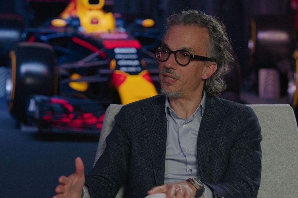 Laurent Mekies sobre aprender no limite: "Vai doer em algum momento"