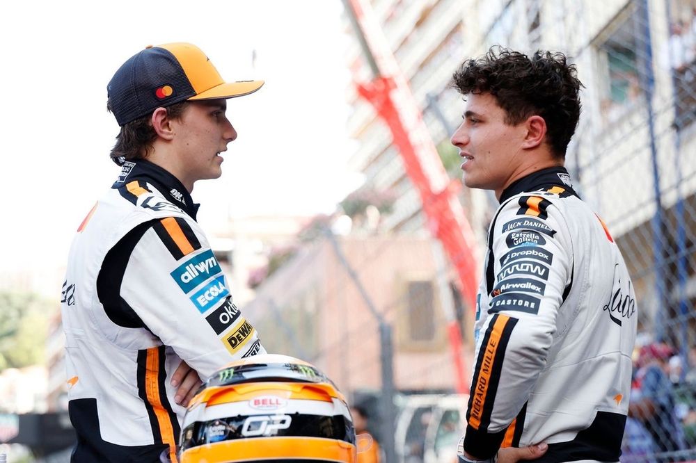 Lando Norris, McLaren, Oscar Piastri, McLaren