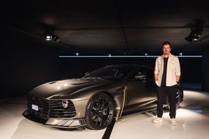 Fernando Alonso presenta su nuevo y espectacular Aston Martin Valiant 
