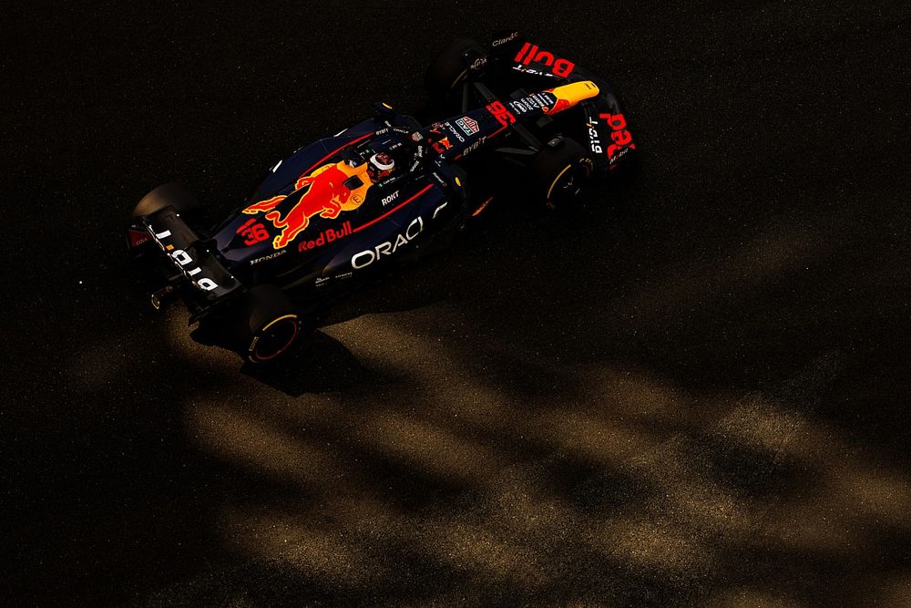 Jake Dennis, Red Bull Racing RB19 