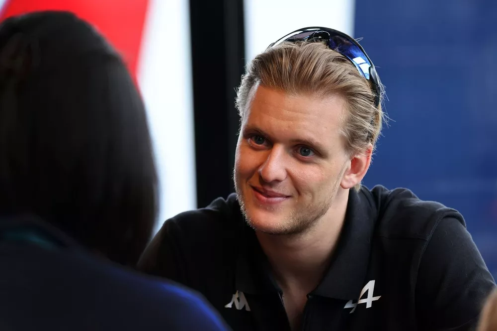 #36 Alpine Endurance Team Alpine A424: Mick Schumacher