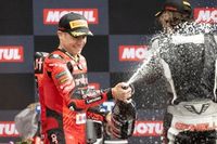 WSBK Assen: Bautista, nuevo l&iacute;der, y Toprak se reparten las victorias del domingo