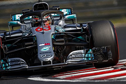 Mercedes, genç sürücüler için üçüncü araç fikrinin görüşülmesini istiyor