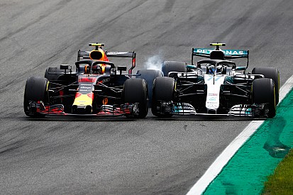 Videón Verstappen "húzása", amiért büntetést kapott Monzában