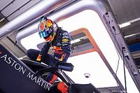 Russell, insin&uacute;a que Red Bull hace "parecer un idiota" a Albon