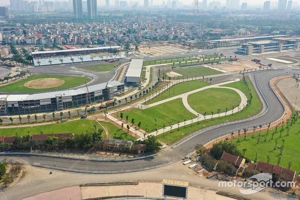 Circuito di Hanoi in contruzione  