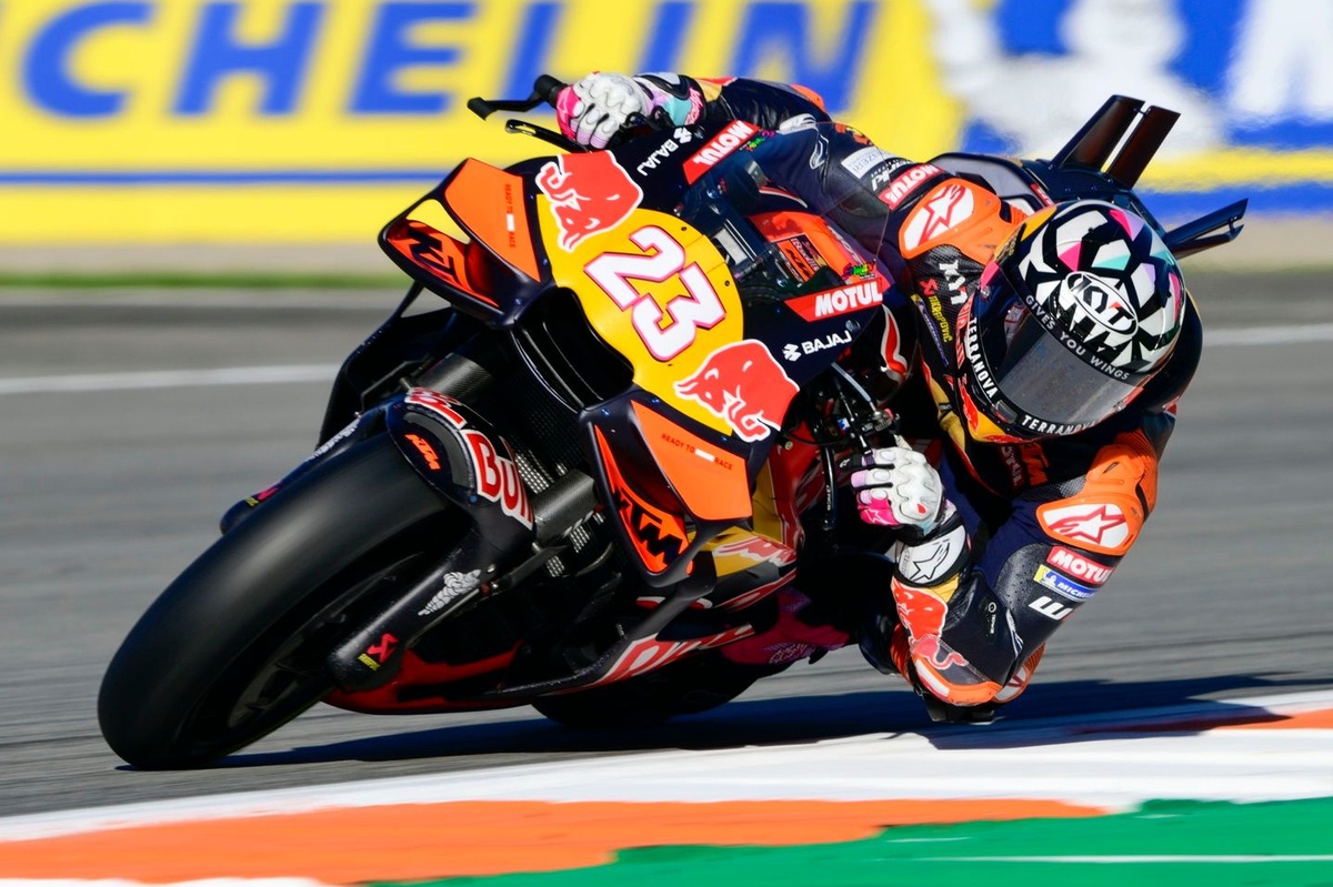 MotoGP | Ecco cosa c'è dietro alla peggior stagione di Enea Bastianini