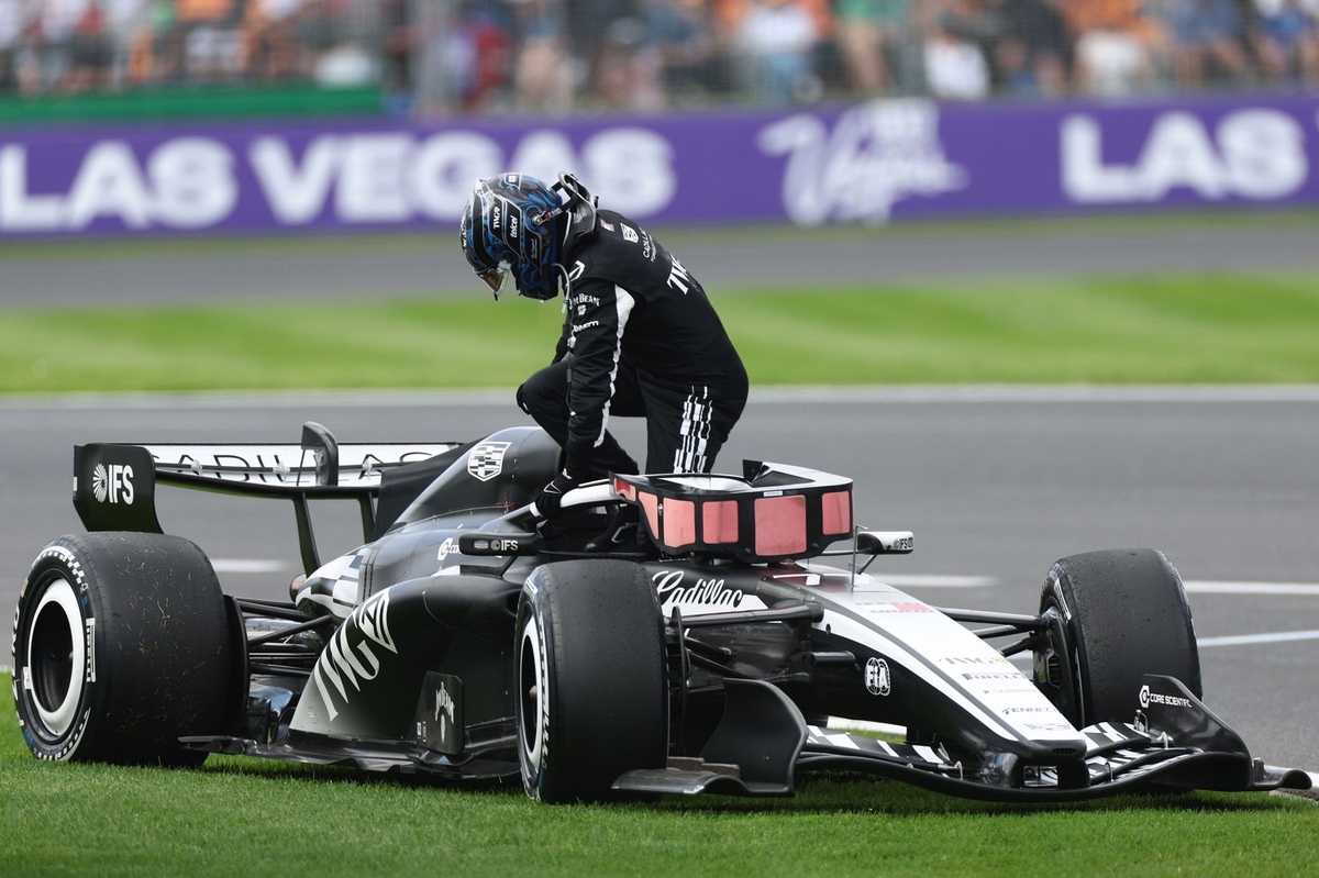 F1 | Cadillac: Bottas fermato da un problema al volante. Ora l'asticella verrà alzata