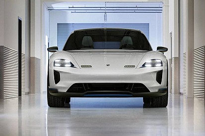 Porsche Mission E Cross Turismo отримав дозвіл на виробництво