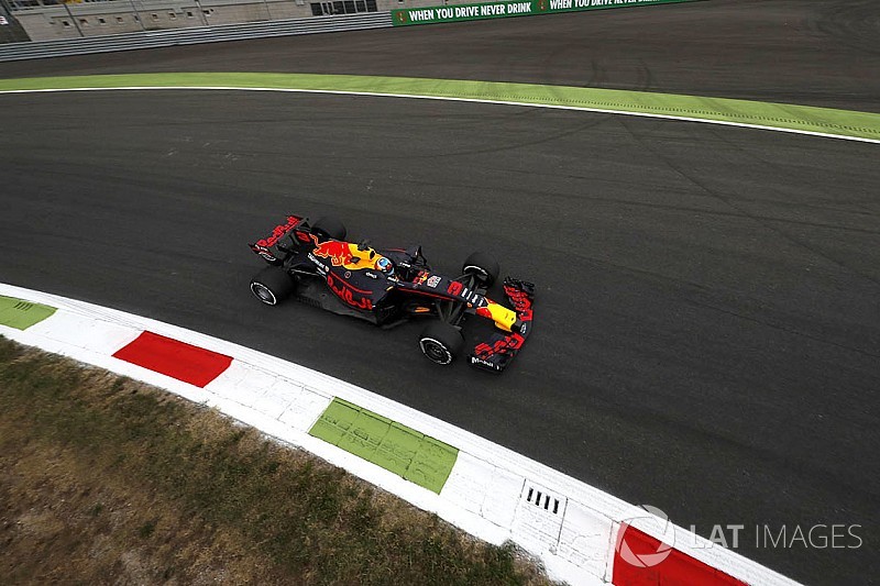 Grid penalties confirmed for Red Bull drivers, Sainz