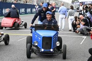 El "ataque de risa" en Interlagos: lo que hicieron Sainz y Albon en Brasil