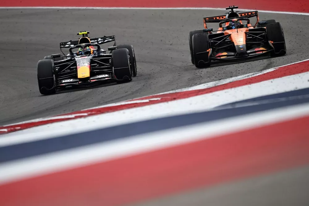 Isack Hadjar, Red Bull Racing, Oscar Piastri, McLaren