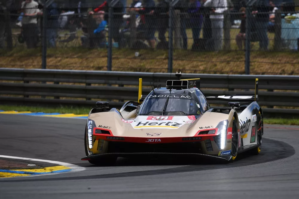 #38 Cadillac Hertz Team Jota Cadillac V-Series.R: Sebastien Bourdais, Earl Bamber, Jack Aitken