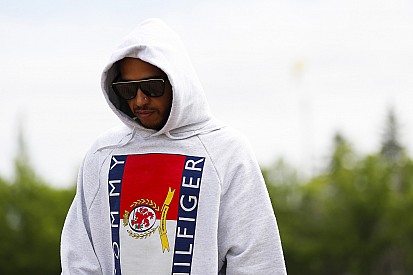 Hamilton: "Senza motore nuovo la nostra performance non sarà al top"