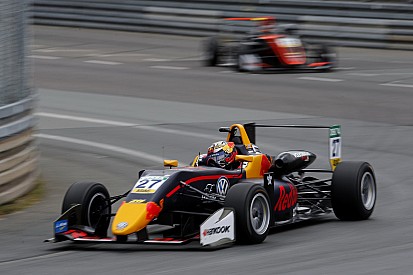 EK F3 Norisring: Ticktum wint spectaculaire derde race