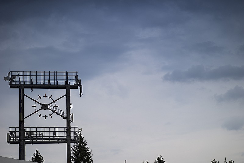 Esős időmérő várható a Német Nagydíjon