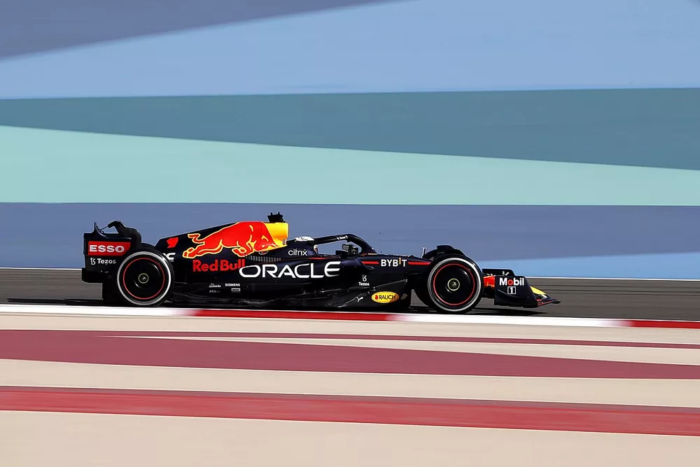 Max Verstappen, Red Bull Racing RB18
