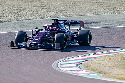 Rendkívül innovatívnak és egyedinek tűnik Räikkönen új F1-es gépe: exkluzív képek az autóról Fioranóból