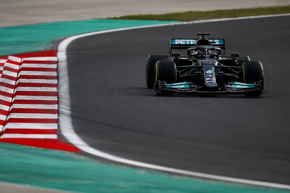 Lewis Hamilton, Mercedes W12