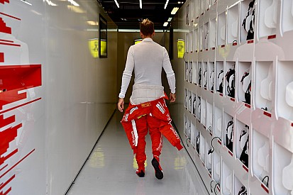 Vettel not entertaining Ferrari exit with "mission" incomplete